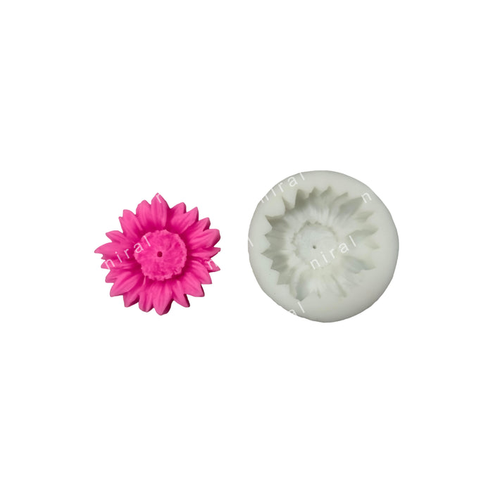 Daisy Flower Tart Mould HBY892, Niral Industries.