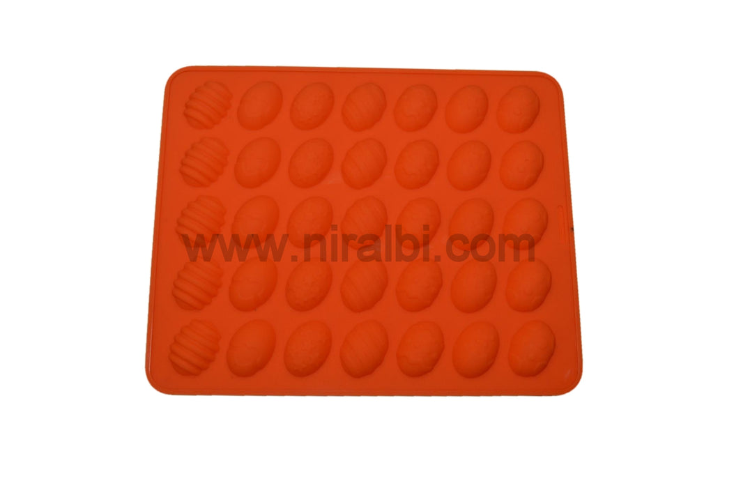 35 in 1 Egg Oval Silicon Soap Mould, SP32353